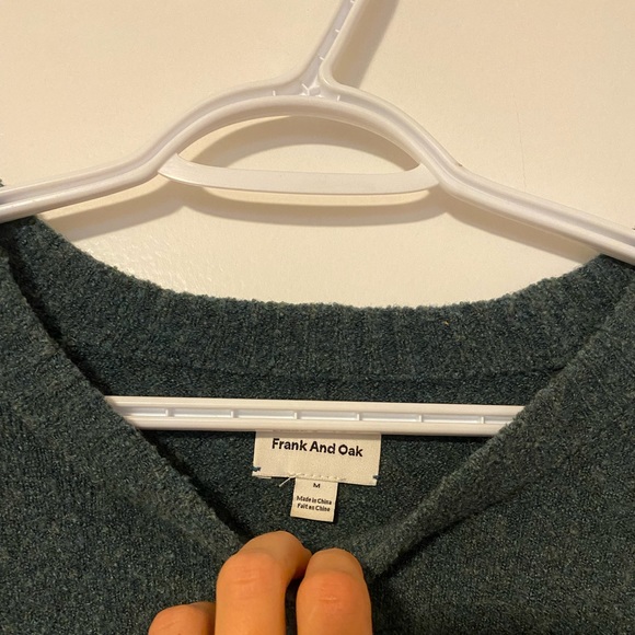 Frank & oak sweater - size medium - Picture 3 of 5